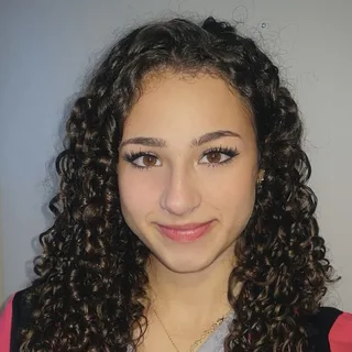 Nicolette Charboneau, Registered Massage Therapist